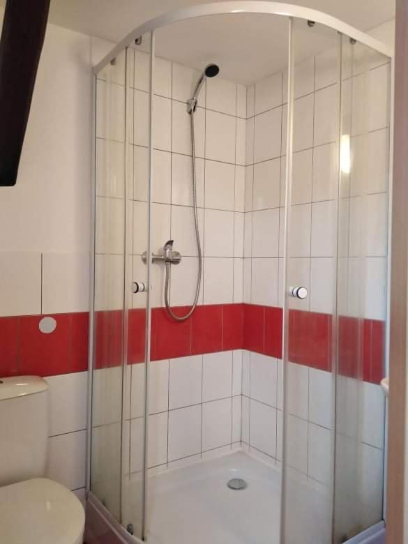 Bakin Bar Hotel Třebíč Buitenkant foto