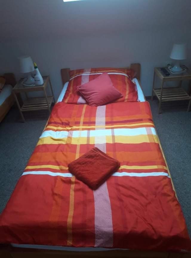 Bakin Bar Hotel Třebíč Buitenkant foto