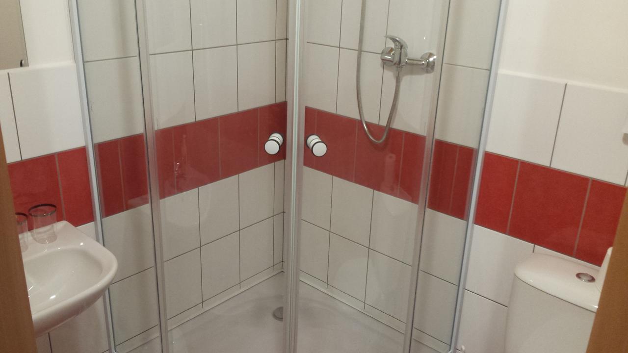 Bakin Bar Hotel Třebíč Buitenkant foto