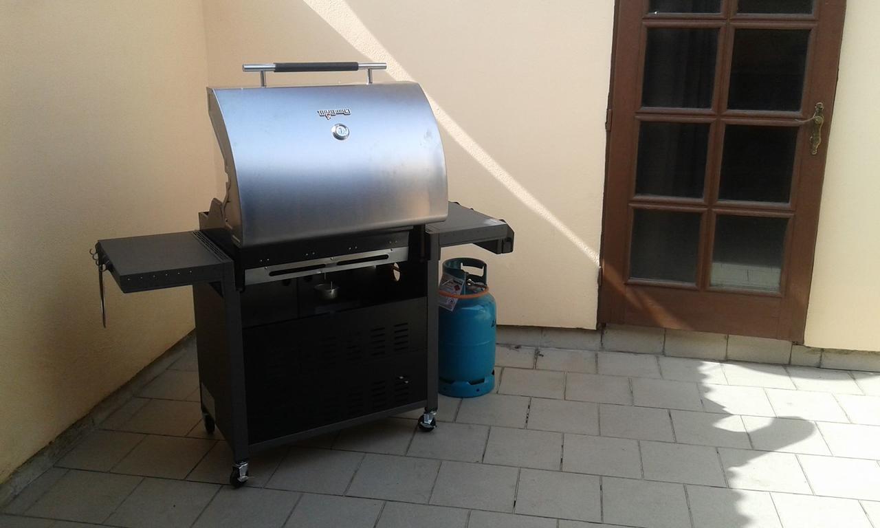 Bakin Bar Hotel Třebíč Buitenkant foto