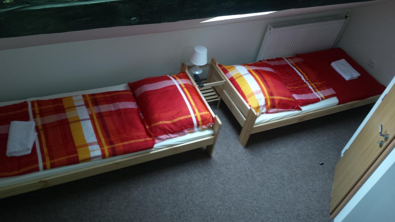 Bakin Bar Hotel Třebíč Buitenkant foto